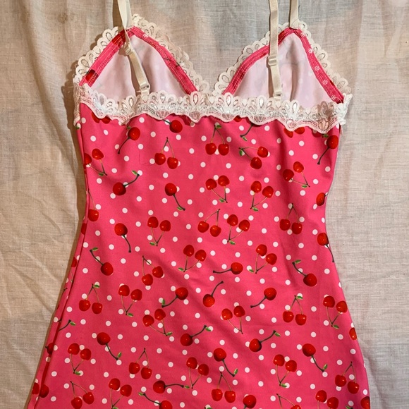 *°:⋆ₓₒ pink bodycon dress with cherry print ₓₒ⋆:°* - Picture 3 of 4